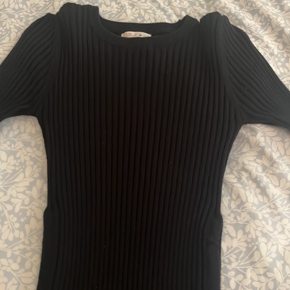 Black long sleeve dress - Picture 2 of 3